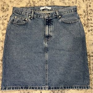 Vintage Tommy Hilfiger high waisted denim skirt